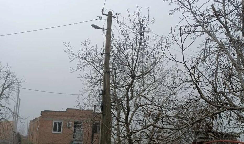 dtek-dniprovski-elektromerezhi-vidnoviv-svitlo-u-8-naselenih-punktah-pislya-vchorashnih-obstriliv-1