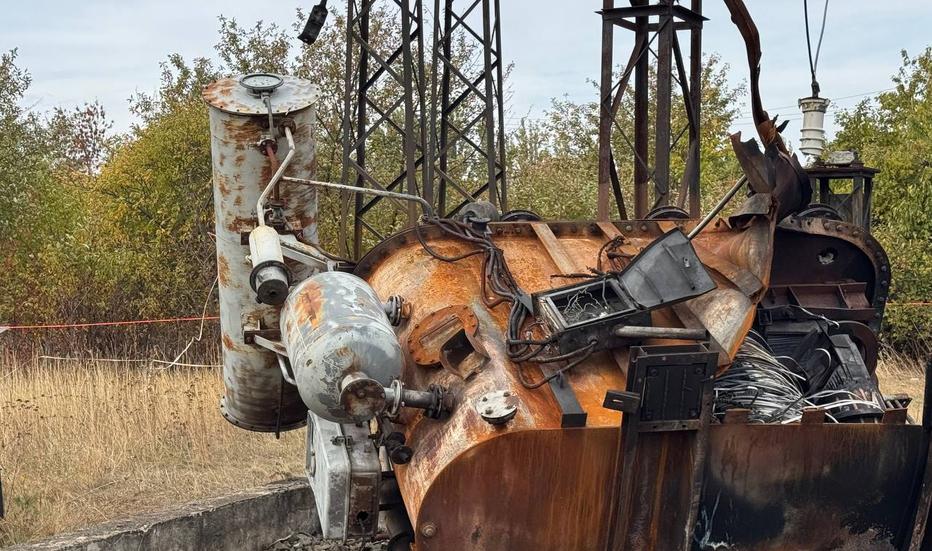 zi-svitlom-shche-21-tisyacha-rodin-dtek-dniprovski-elektromerezhi-prodovzhuye-vidnovlennya-pislya-novih-atak-na-energoob-yekti-1