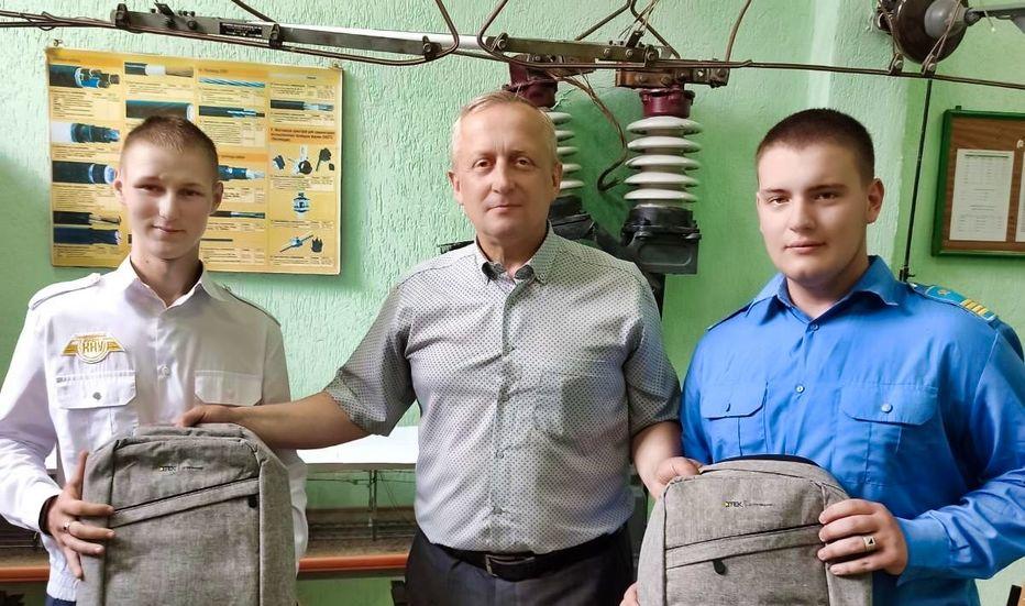 15-studentiv-dualnikiv-otrimali-robotu-v-dtek-dniprovski-elektromerezhi-2